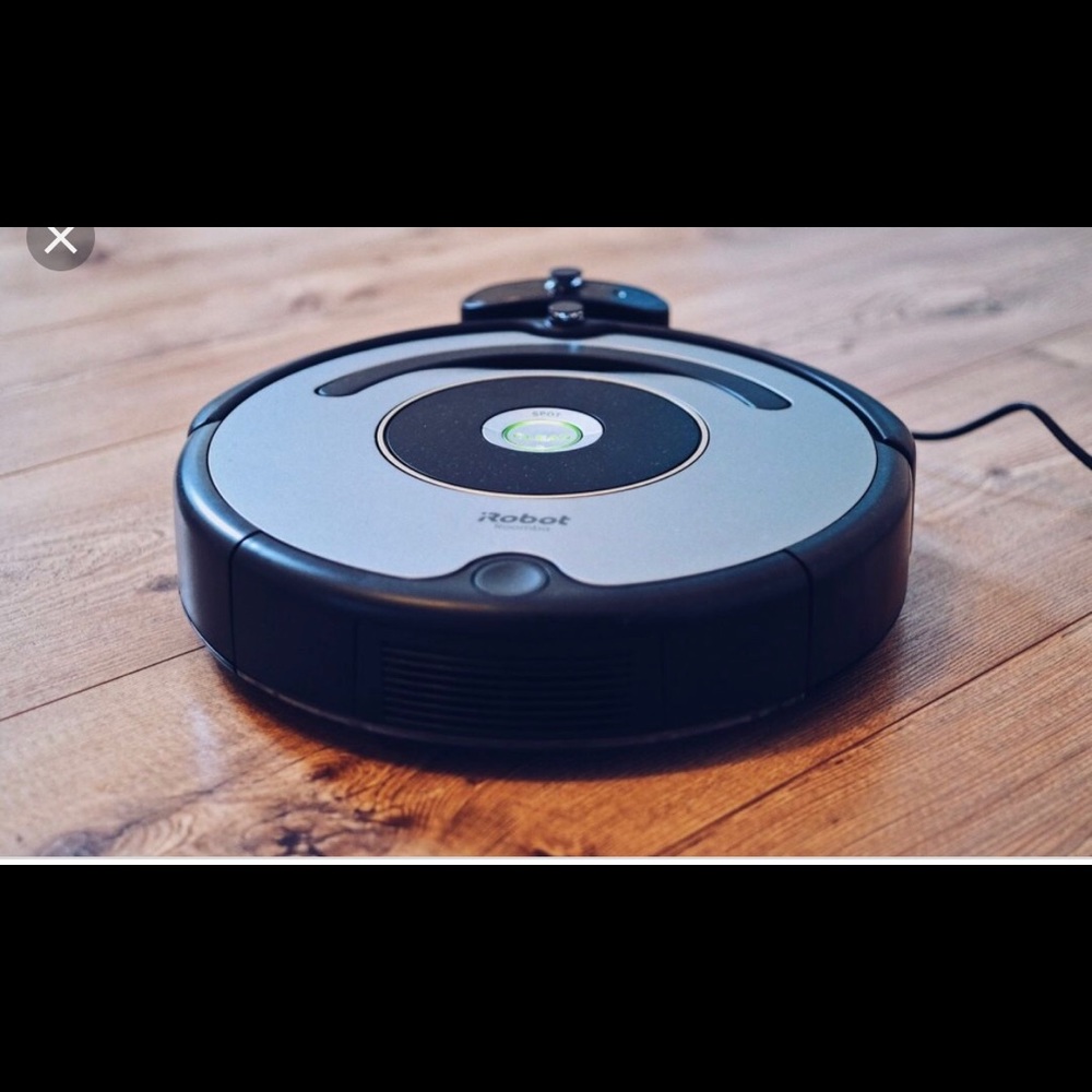 iRobot Roomba 690
